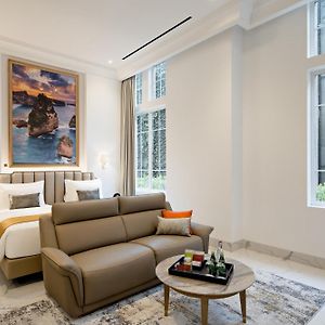 One-Bedroom Room